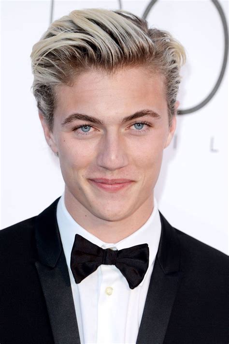 lucky blue smith net worth